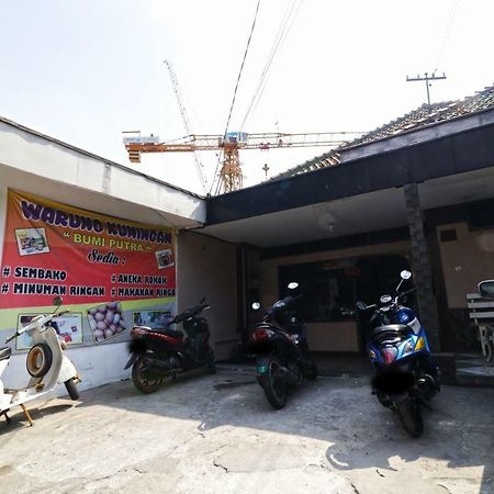 Borneo Hostel Jakarta Extérieur photo