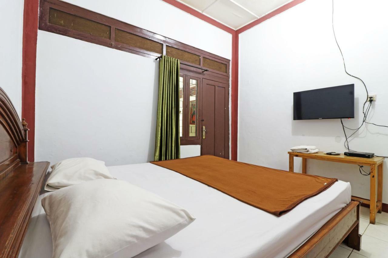 Borneo Hostel Jakarta Extérieur photo