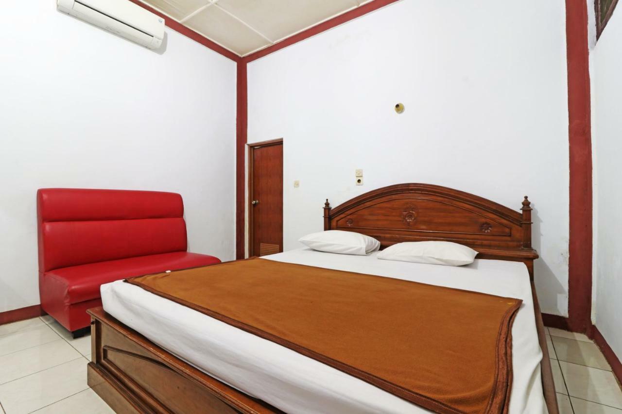 Borneo Hostel Jakarta Extérieur photo